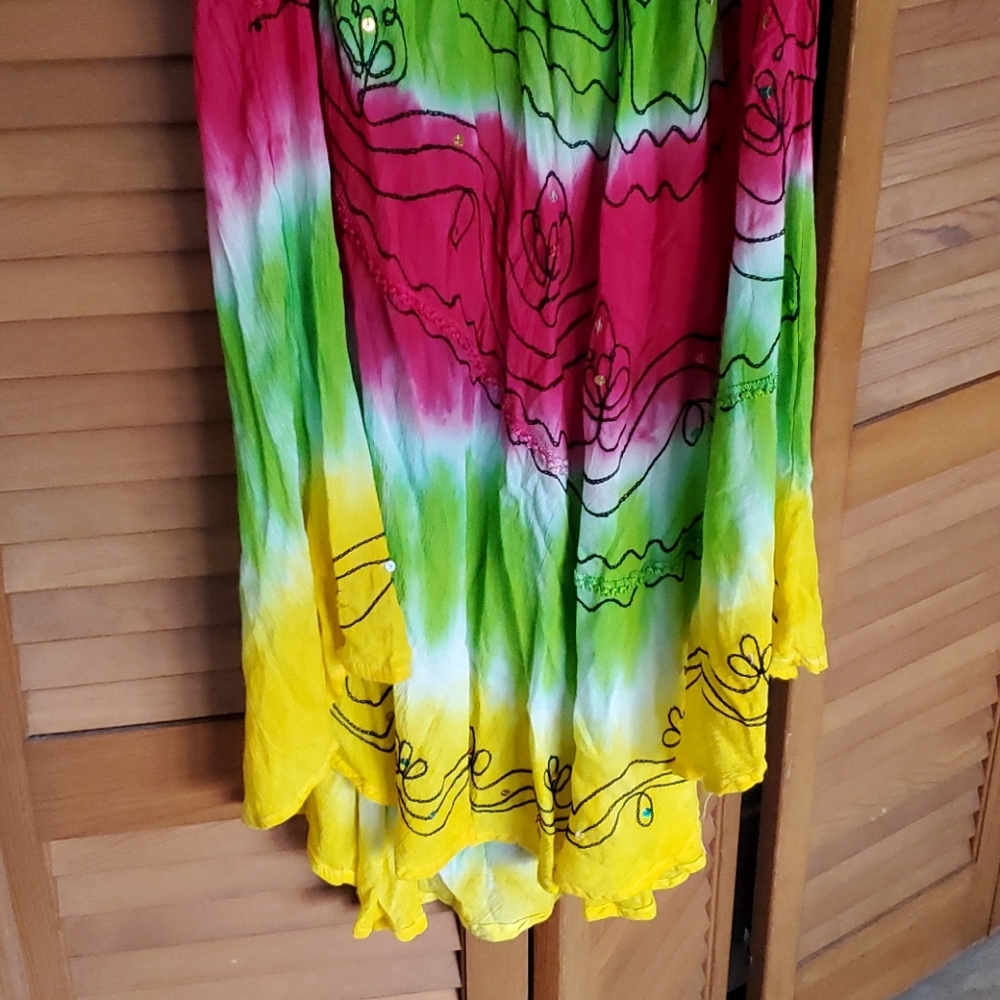 Sundress - Picture 3 of 4